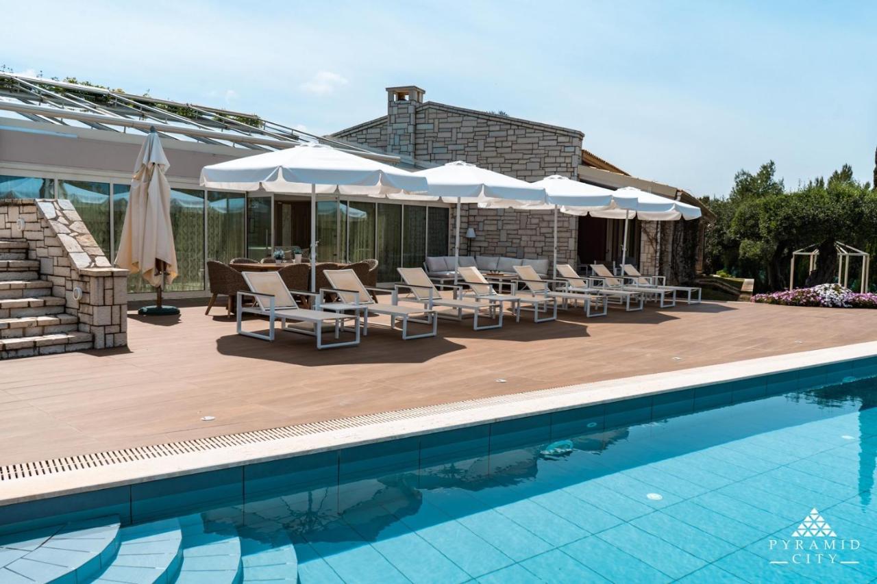 Luxury Villa Aphrodite Ájos Spyrídon Eksteriør bilde